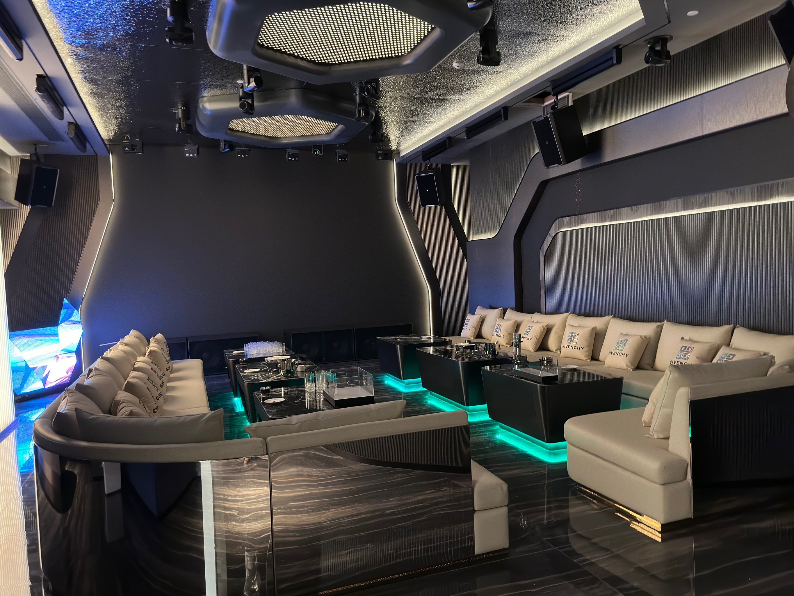 “鄂州商务ktv消费攻略”-华容区ktv预定